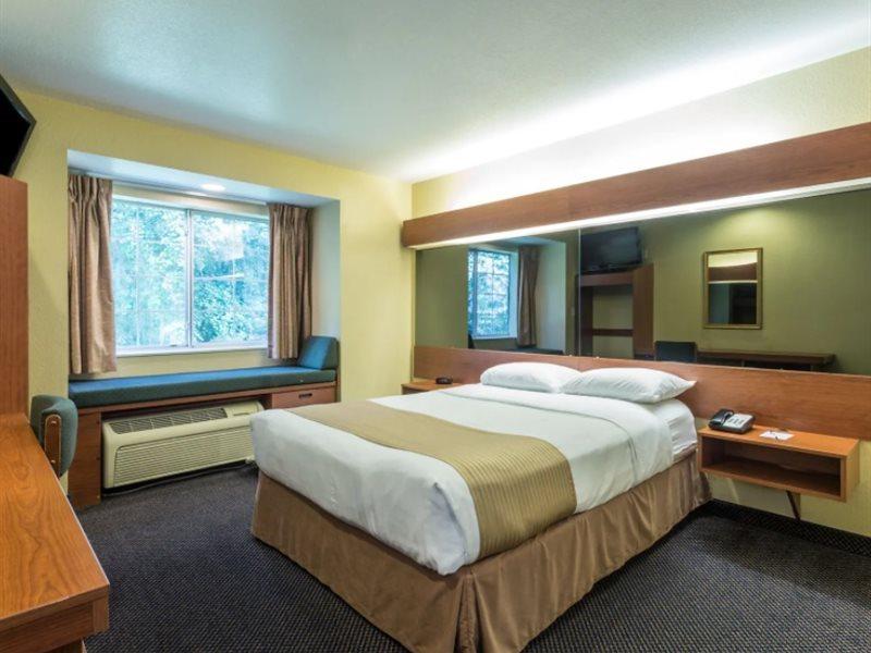 Microtel Inn And Suites Ocala Exterior photo