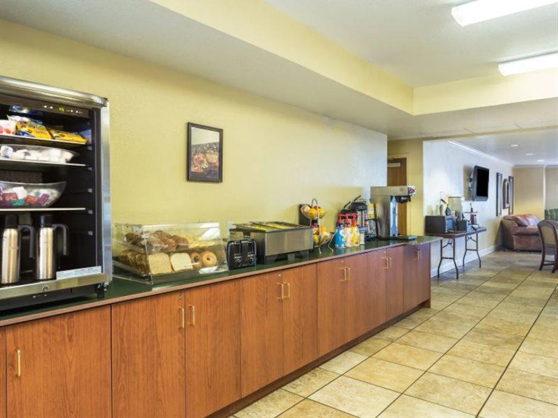 Microtel Inn And Suites Ocala Exterior photo
